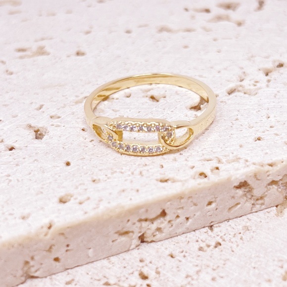 18k Gold Filled Ring - Picture 4 of 6